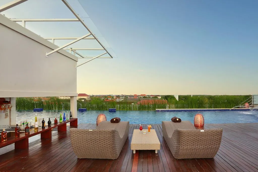 Mega Boutique Hotel Kuta Lombok 4*,
